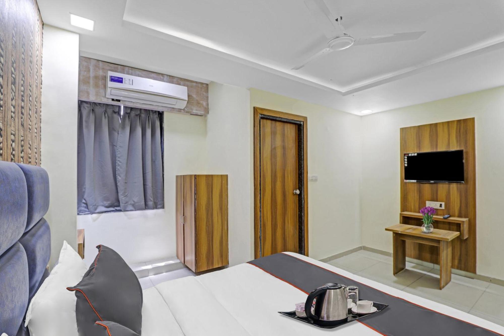 Hotel O Hill View Vadodara Esterno foto